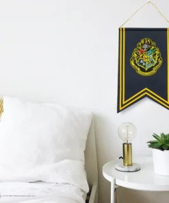 Alternative view of Hogwarts Wall Banner