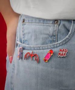 Alternative view of Pin set of 4 - Stranger Things Season 2